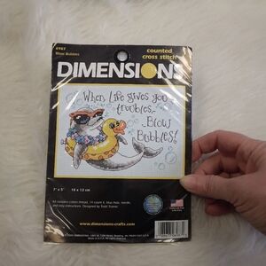 COUNTED CROSS STITCH KIT Dimensions 6987 Blow Bubbles, New & Unopened Sz 7"×5"